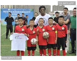 洛杉矶道奇官方商城：2025“二连霸”纪念画册在 12 月 27 日正式开启全球同步预售